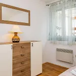 Villa Hot Tub, Pool & Stunning View #guest House Stella# *