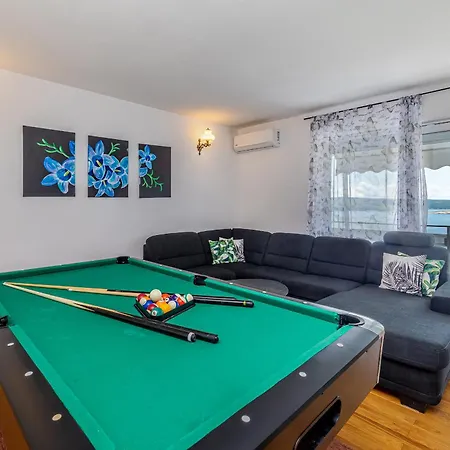 Villa Hot Tub, Pool & Stunning View #guest House Stella#