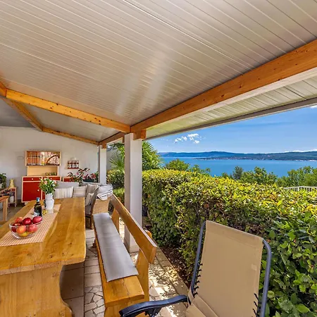 Villa Hot Tub, Pool & Stunning View #guest House Stella# Dramalj