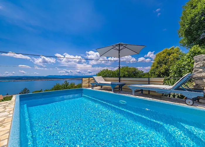 Hot Tub, Pool & Stunning View #guest House Stella# Villa *
