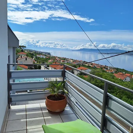 Villa Hot Tub, Pool & Stunning View #guest House Stella# Dramalj