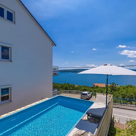 Hot Tub, Pool & Stunning View #guest House Stella#