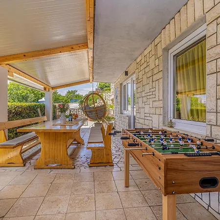 Hot Tub, Pool & Stunning View #guest House Stella# Villa Dramalj
