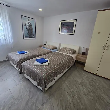 Villa Hot Tub, Pool & Stunning View #guest House Stella# *