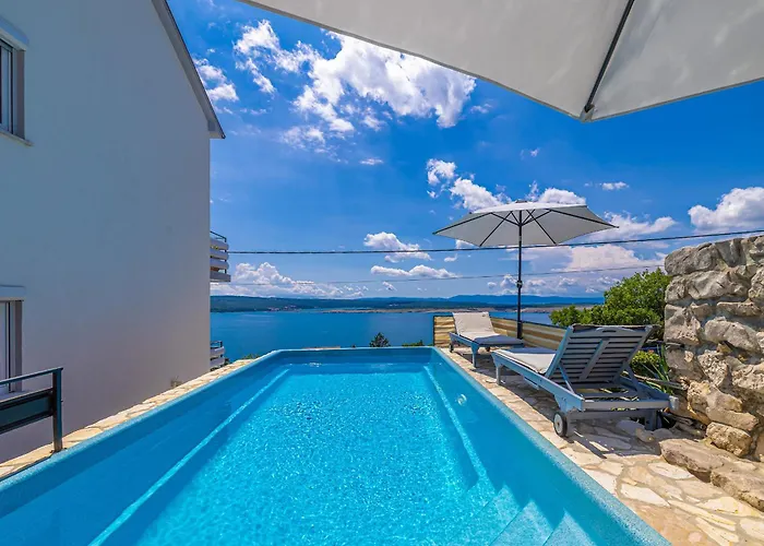 Hot Tub, Pool & Stunning View #guest House Stella# Dramalj