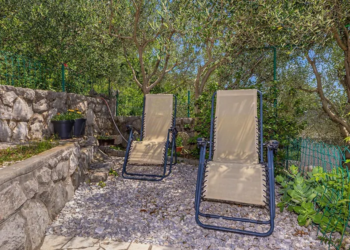 Hot Tub, Pool & Stunning View #guest House Stella# Villa Dramalj