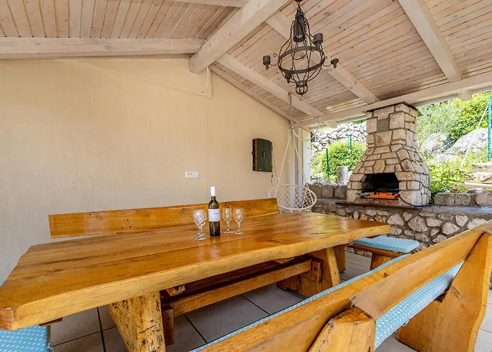 Hot Tub, Pool & Stunning View #guest House Stella# Villa