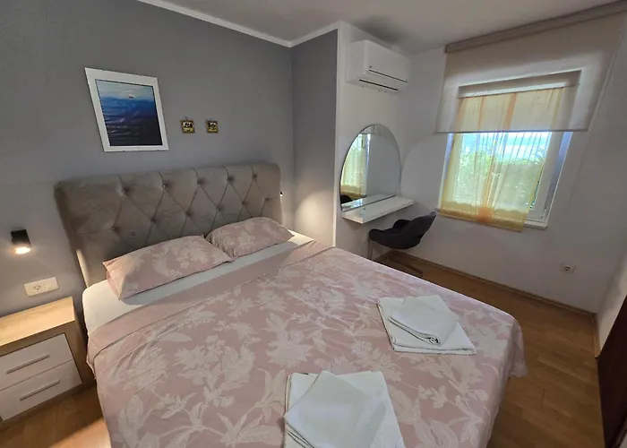 Villa Hot Tub, Pool & Stunning View #guest House Stella# Dramalj